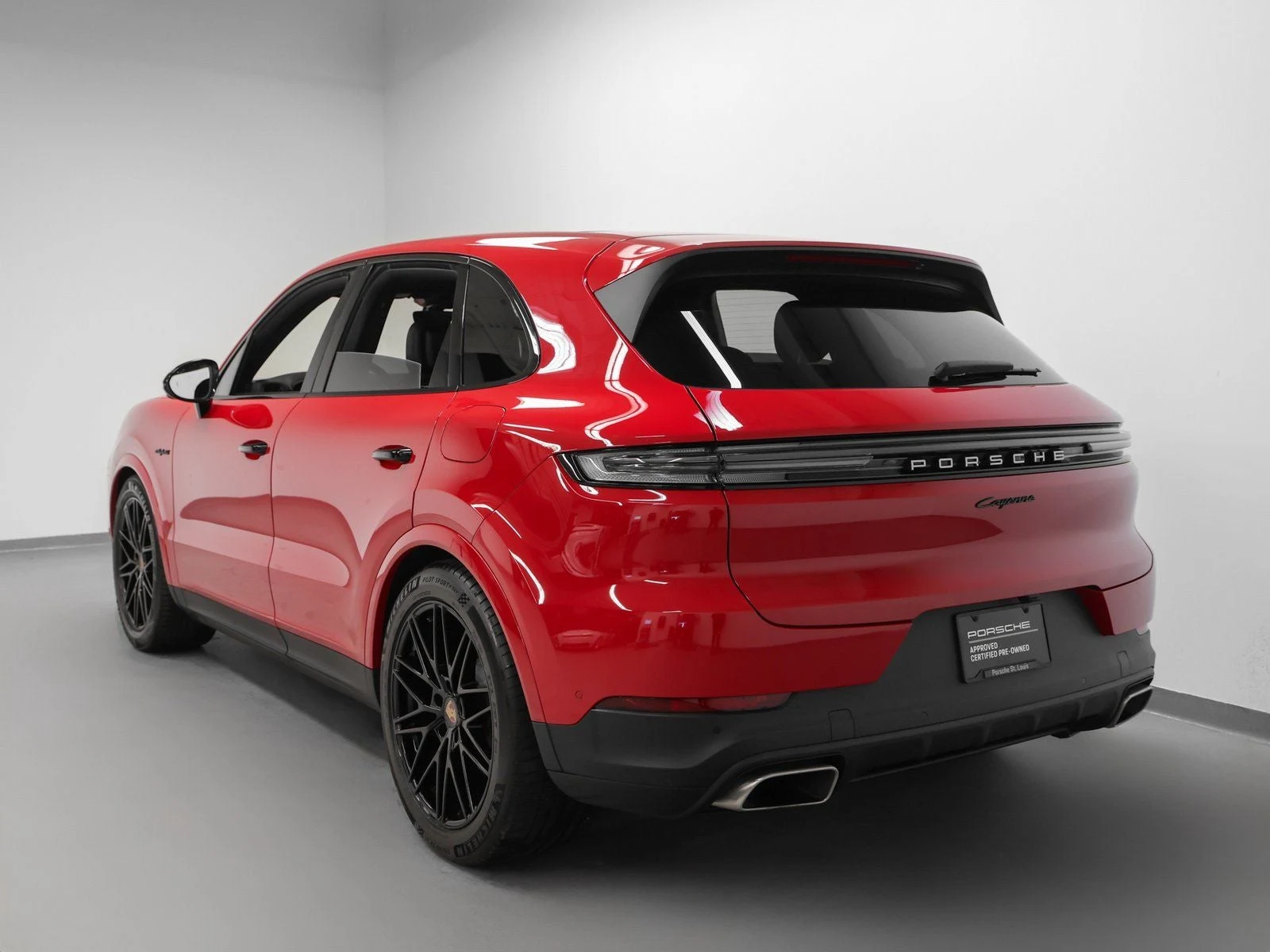 2025 Porsche Cayenne E-Hybrid (3rd Generation), 3/20