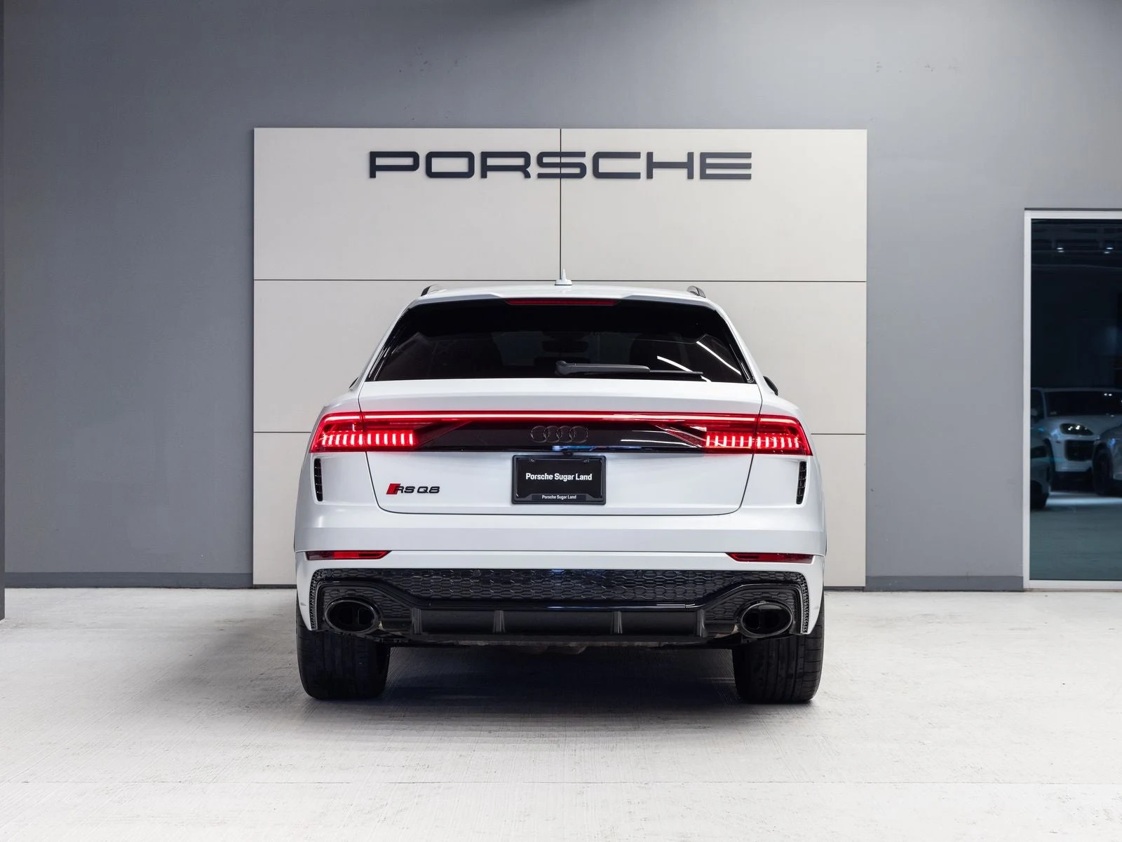 2024 Audi RS Q8 (4M), 6/20