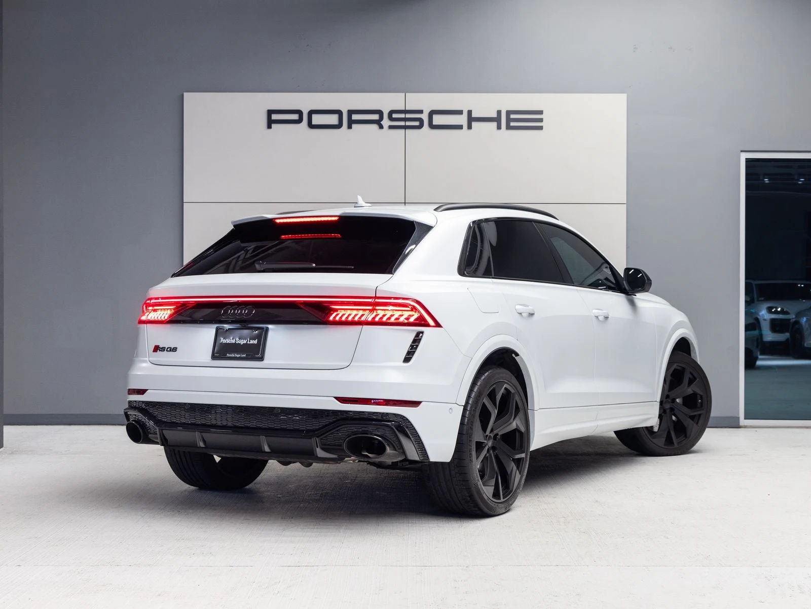 2024 Audi RS Q8 (4M), 7/20