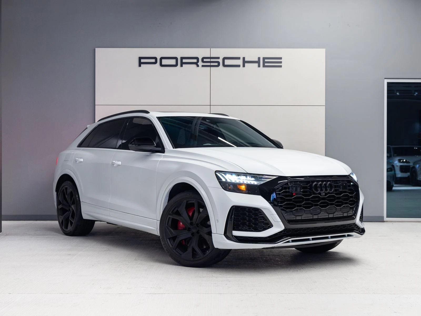 2024 Audi RS Q8 (4M), 9/20