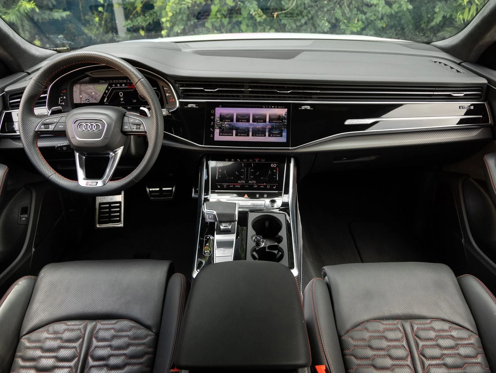 2024 Audi RS Q8 (4M), 12/20