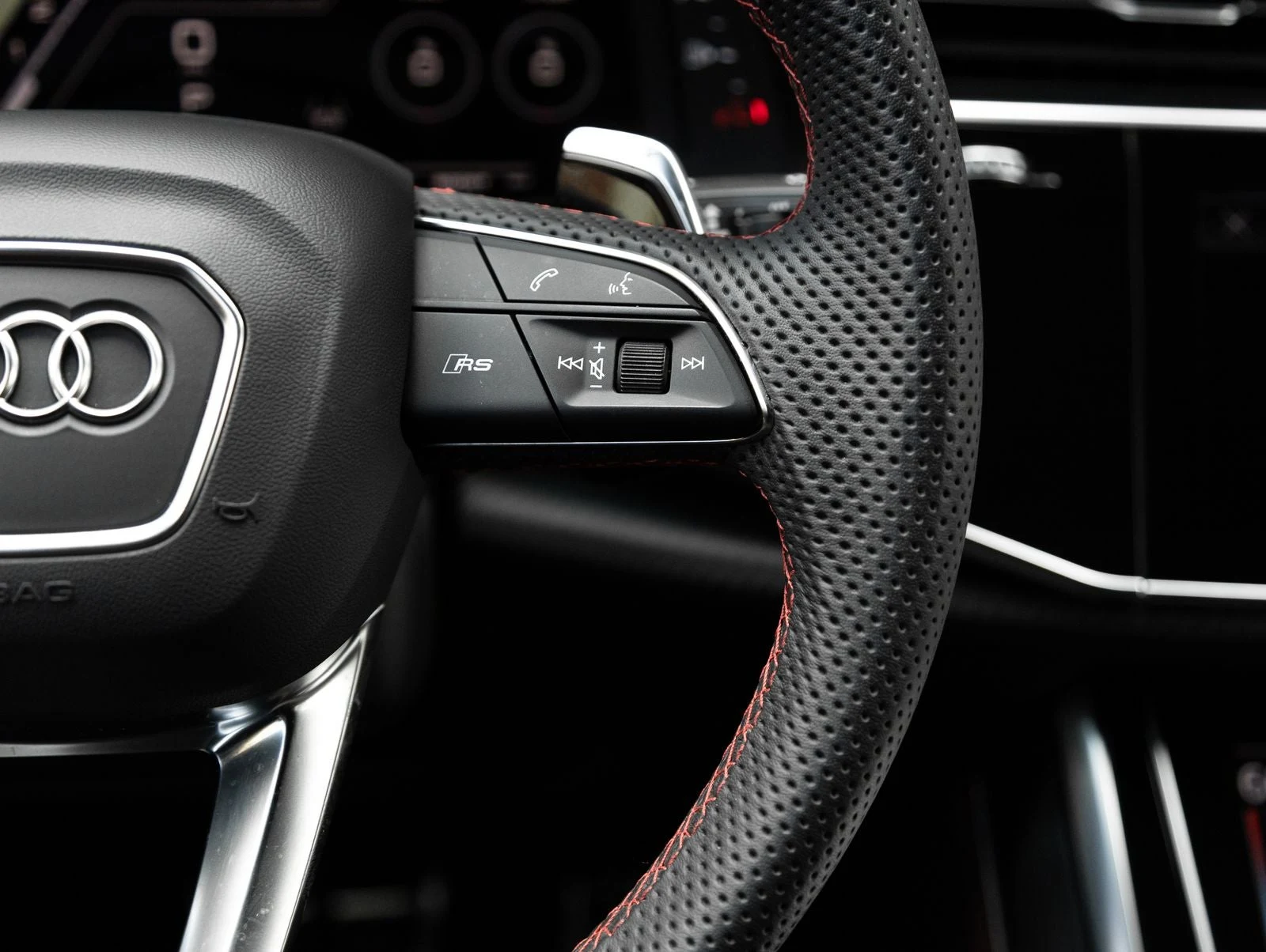 2024 Audi RS Q8 (4M), 16/20