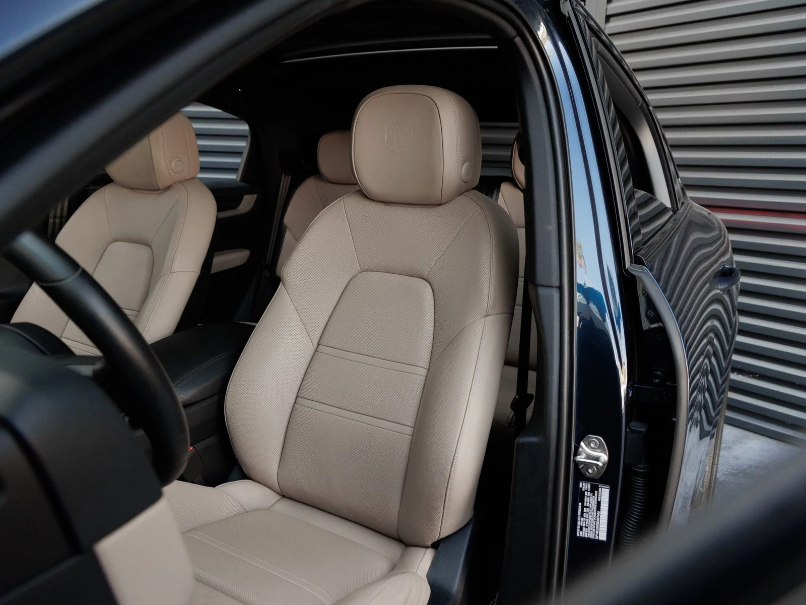 2025 Porsche Cayenne E-Hybrid Coupé (3rd Generation), 5/20