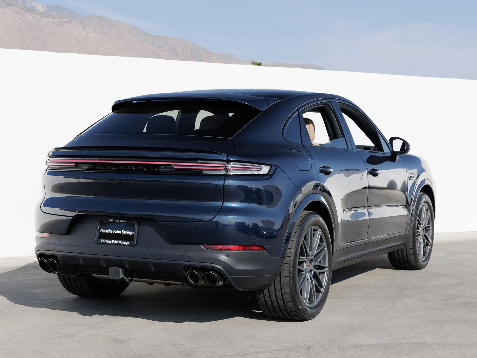 2025 Porsche Cayenne E-Hybrid Coupé (3rd Generation), 7/20
