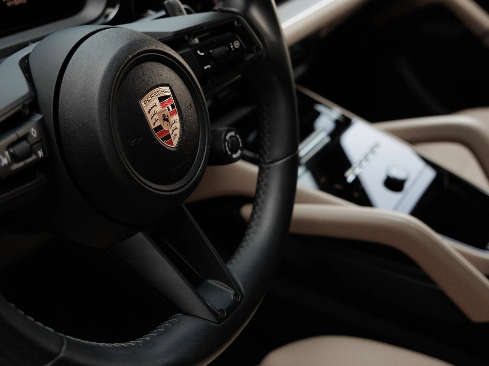 2025 Porsche Cayenne E-Hybrid Coupé (3rd Generation), 20/20