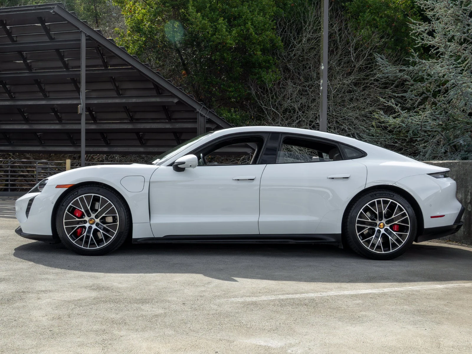 2024 Porsche Taycan GTS (Original Version), 2/20