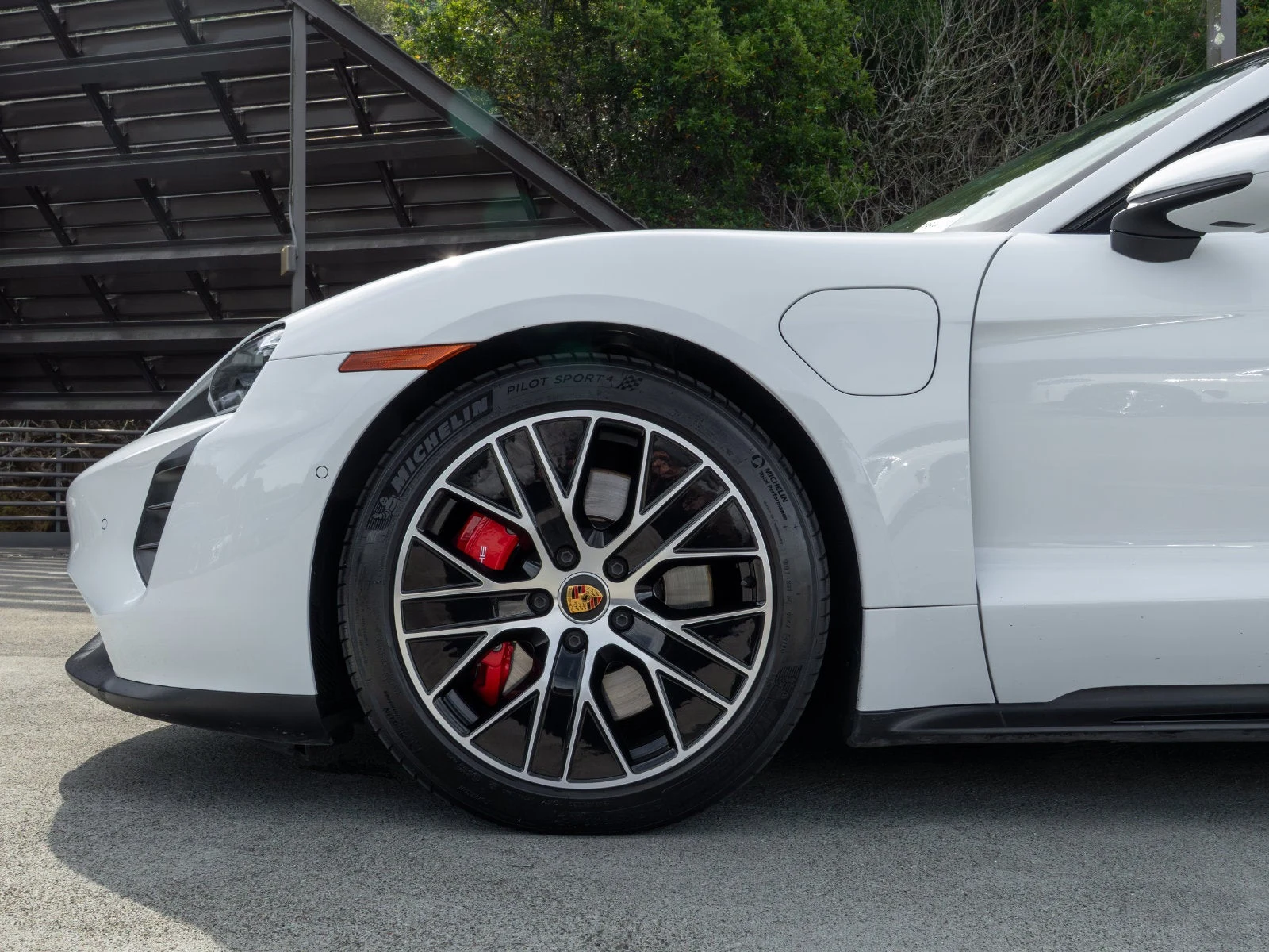 2024 Porsche Taycan GTS (Original Version), 13/20