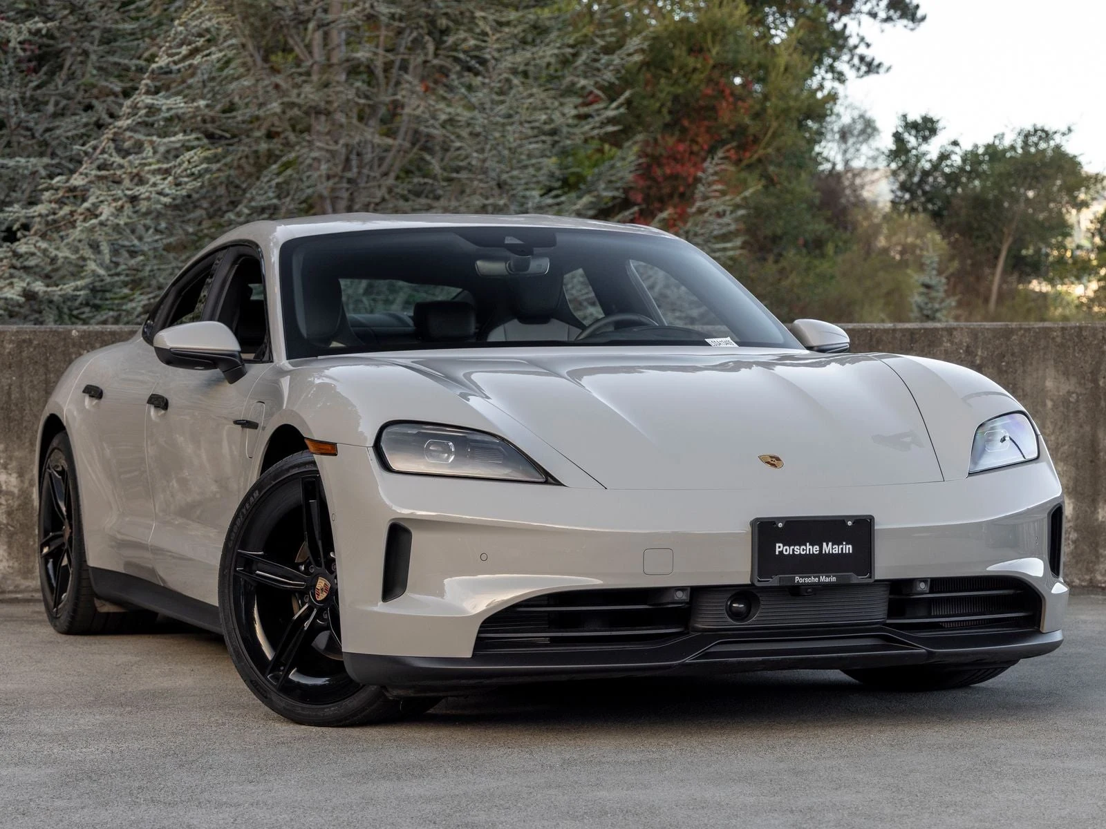 2025 Porsche Taycan 4 Sedan (2025 Update), 6/20