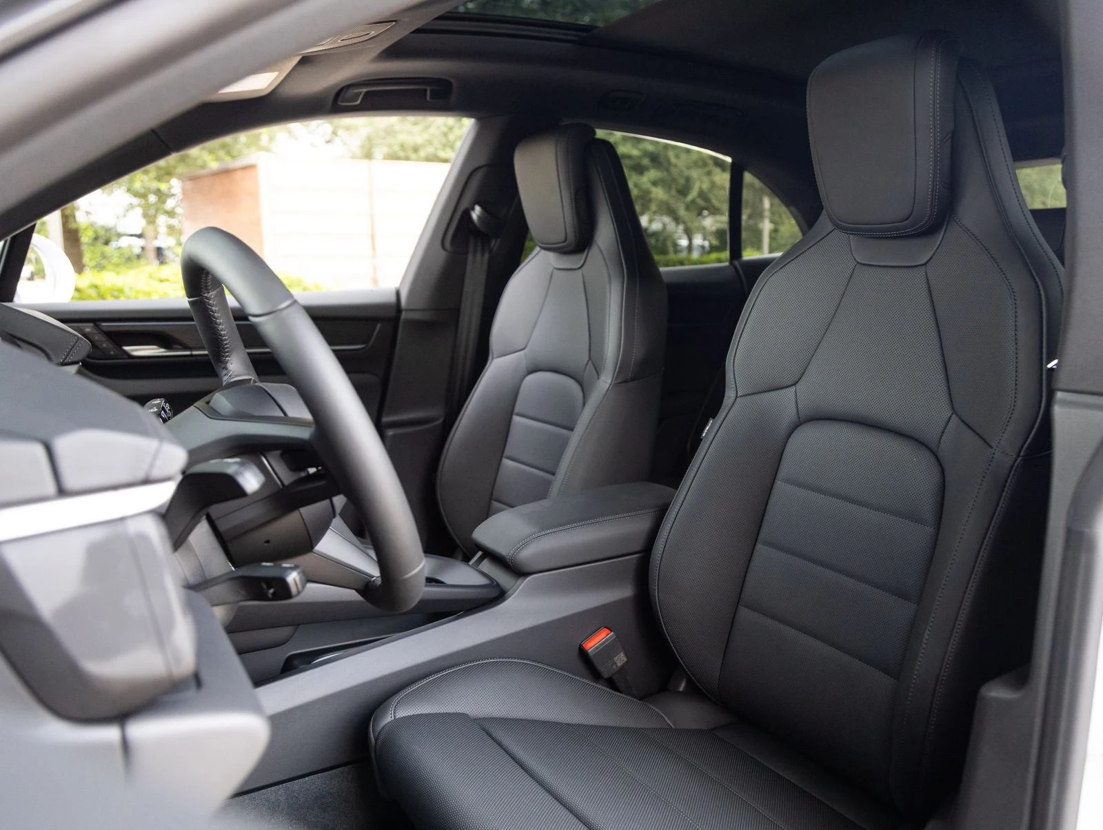2026 Porsche Macan 4 Electric (XAB), 5/20