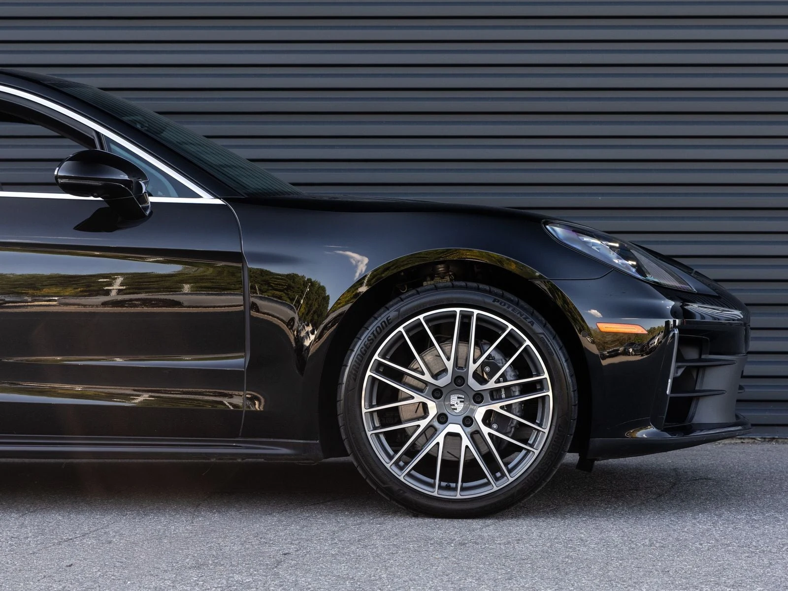 2025 Porsche Panamera (976), 9/20