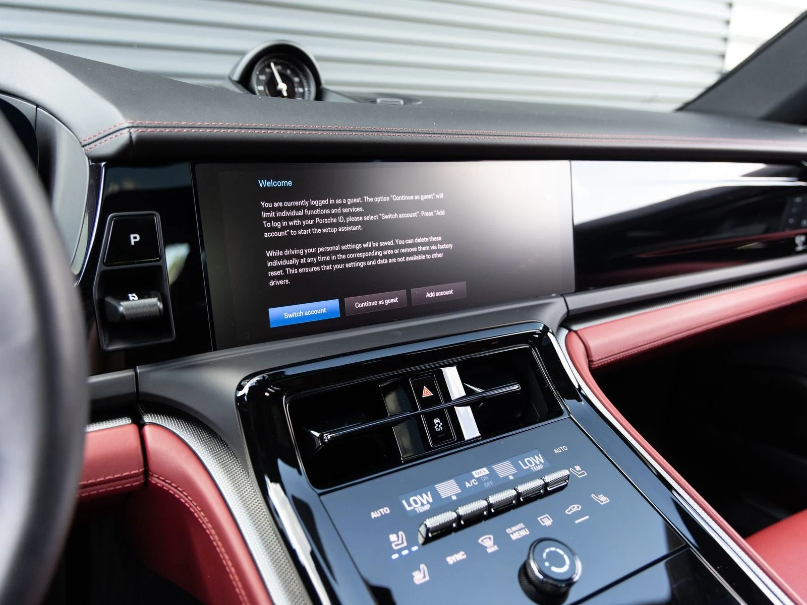 2025 Porsche Panamera (976), 16/20