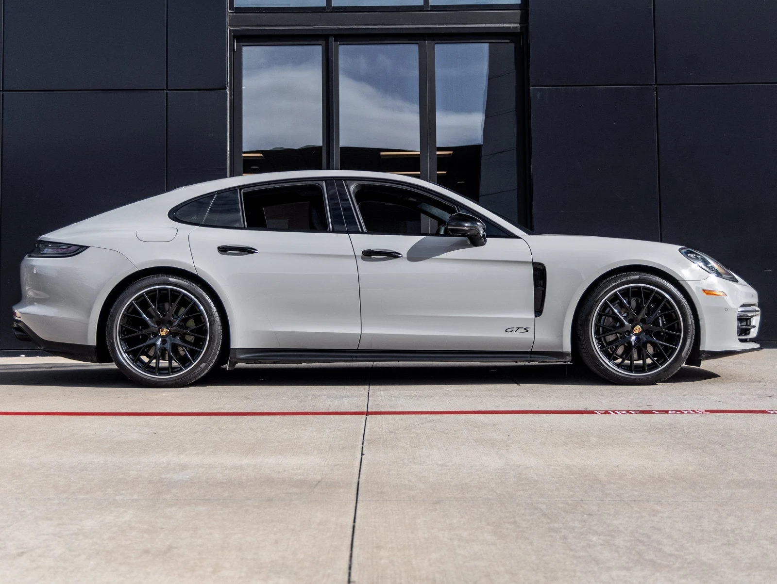 2022 Porsche Panamera GTS (971), 12/20