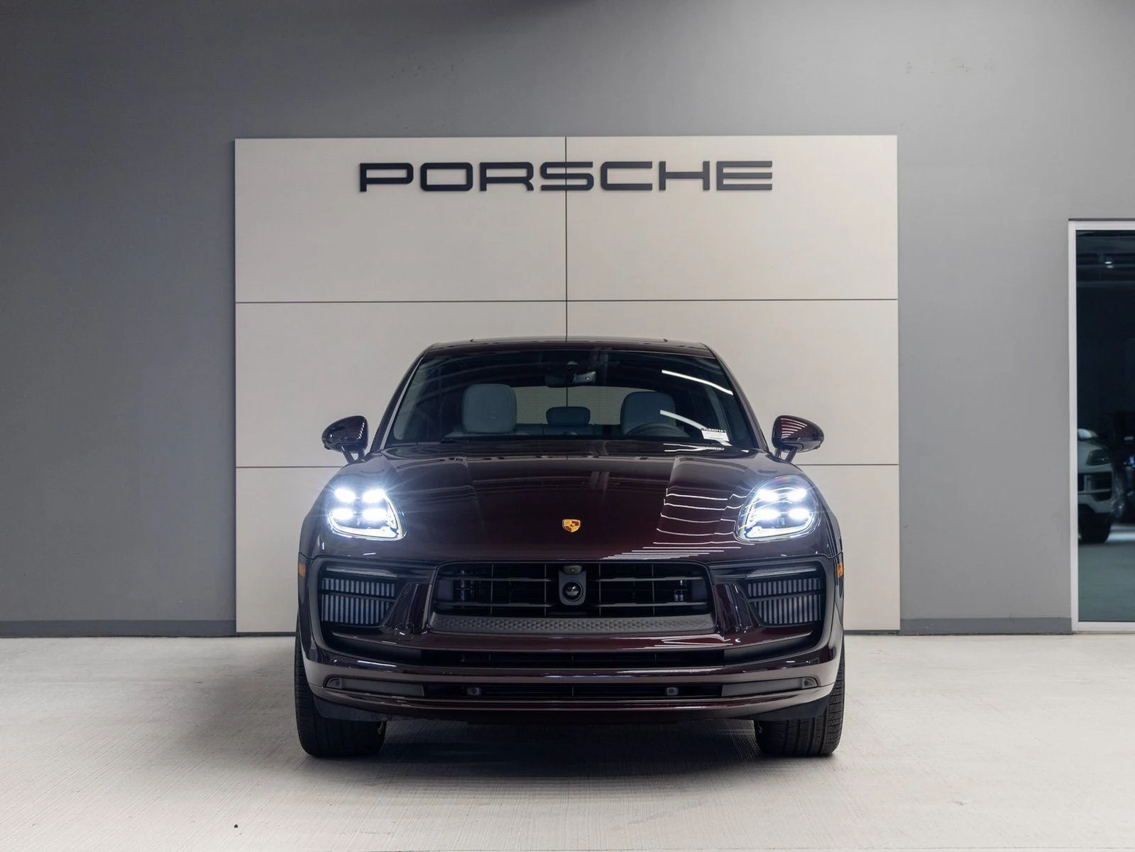 2026 Porsche Macan S (95B), 10/20