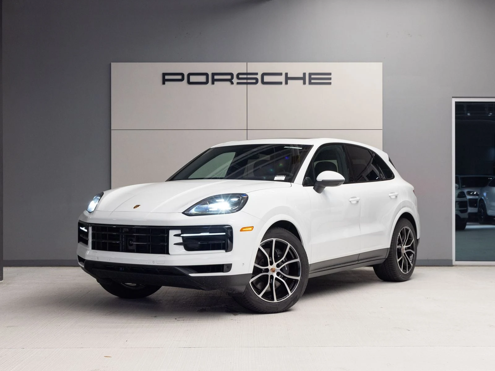 Porsche Cayenne (3rd Generation) · white · Indigo Auto Group