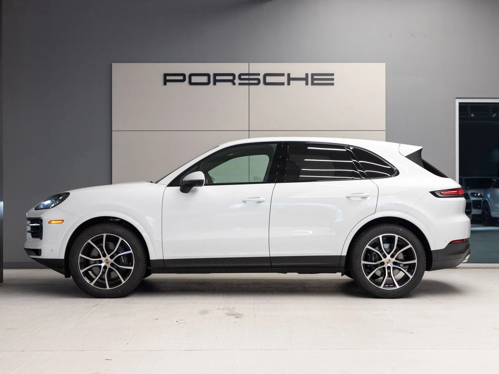 2026 Porsche Cayenne (3rd Generation), 2/20