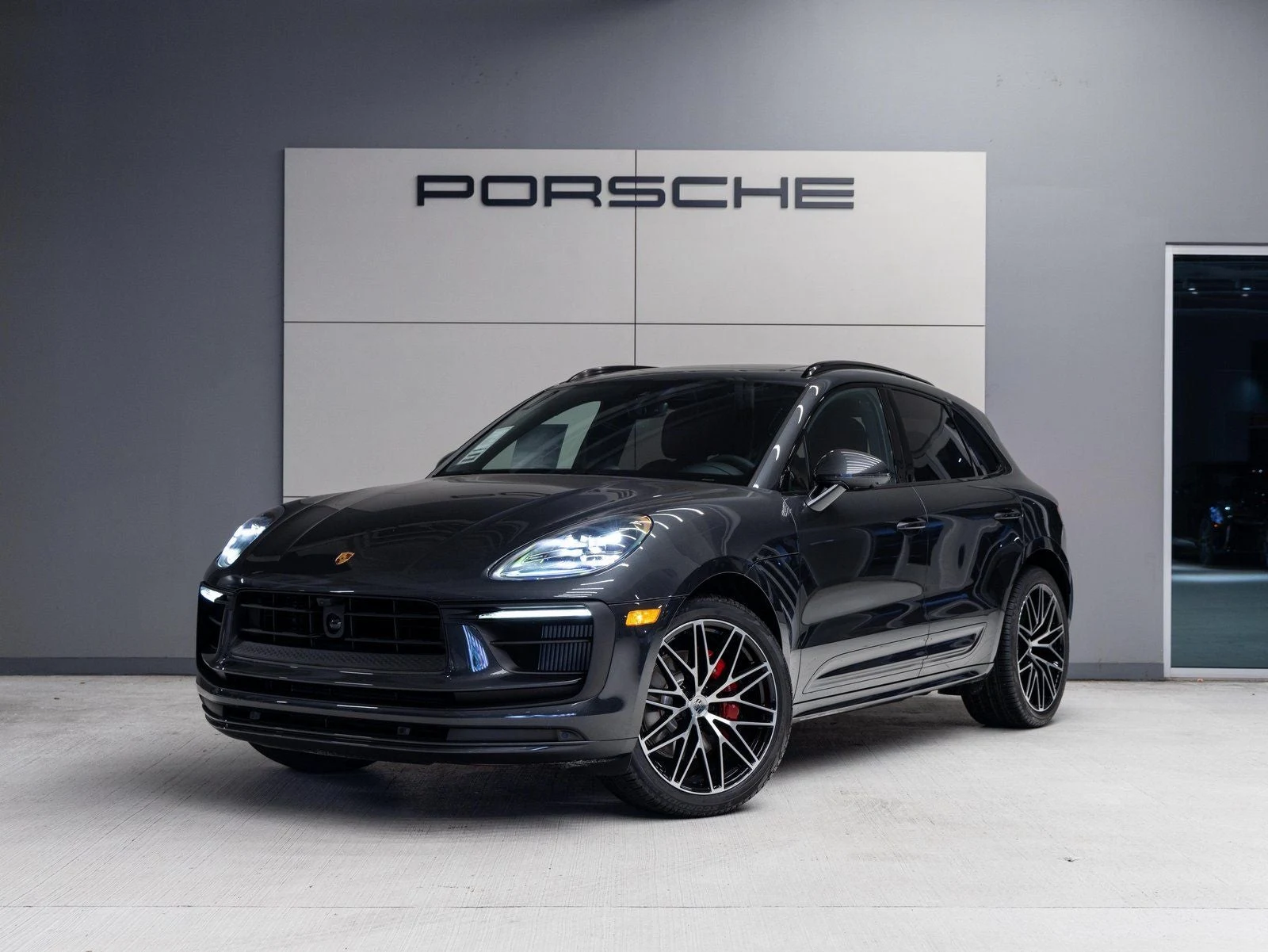 Porsche Macan S (95B) · Volcano Grey Metallic · Indigo Auto Group