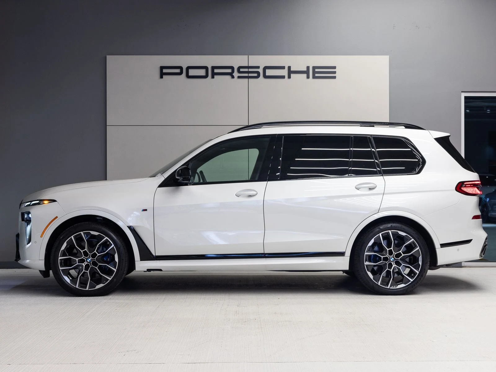 2026 BMW X7 M60i (G07), 2/20