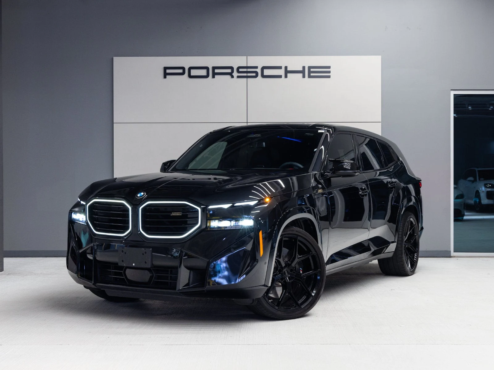 BMW XM (G09) · Black Sapphire Metallic · Indigo Auto Group