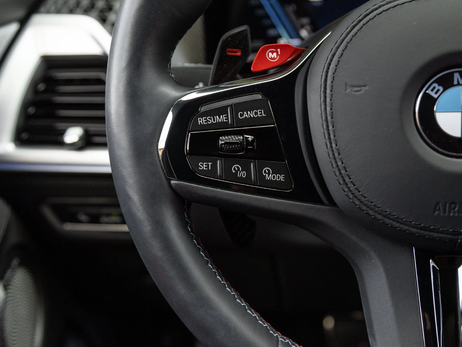 2025 BMW XM (G09), 15/20