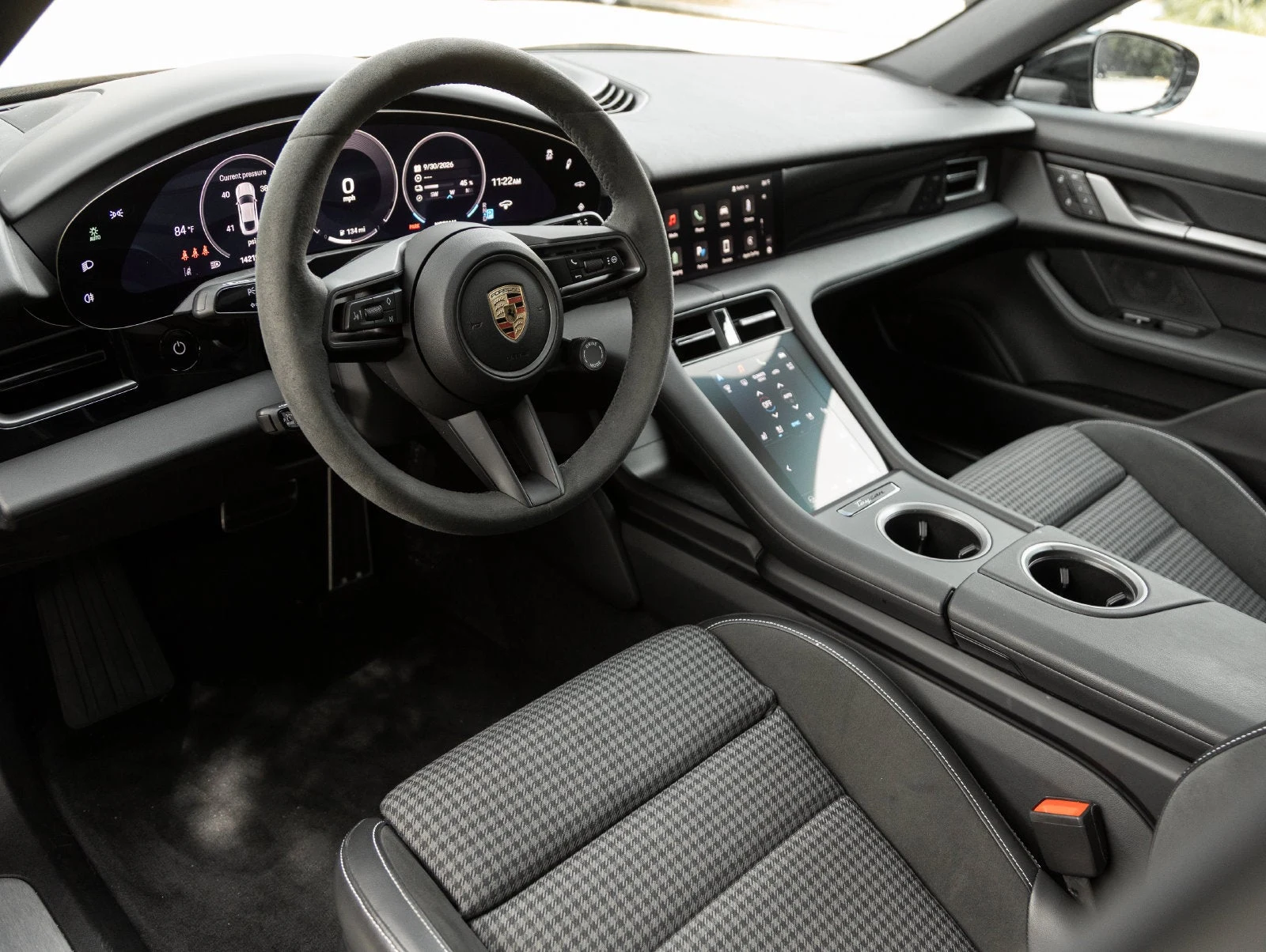 2025 Porsche Taycan 4 Sedan (2025 Update), 12/20