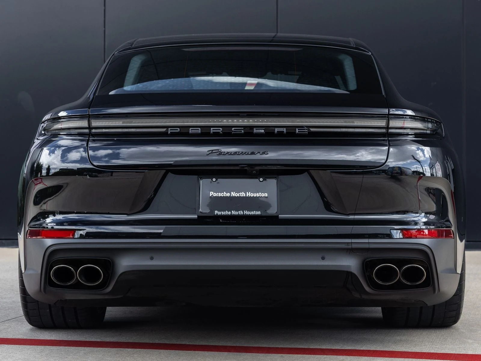 2025 Porsche Panamera (976), 9/20