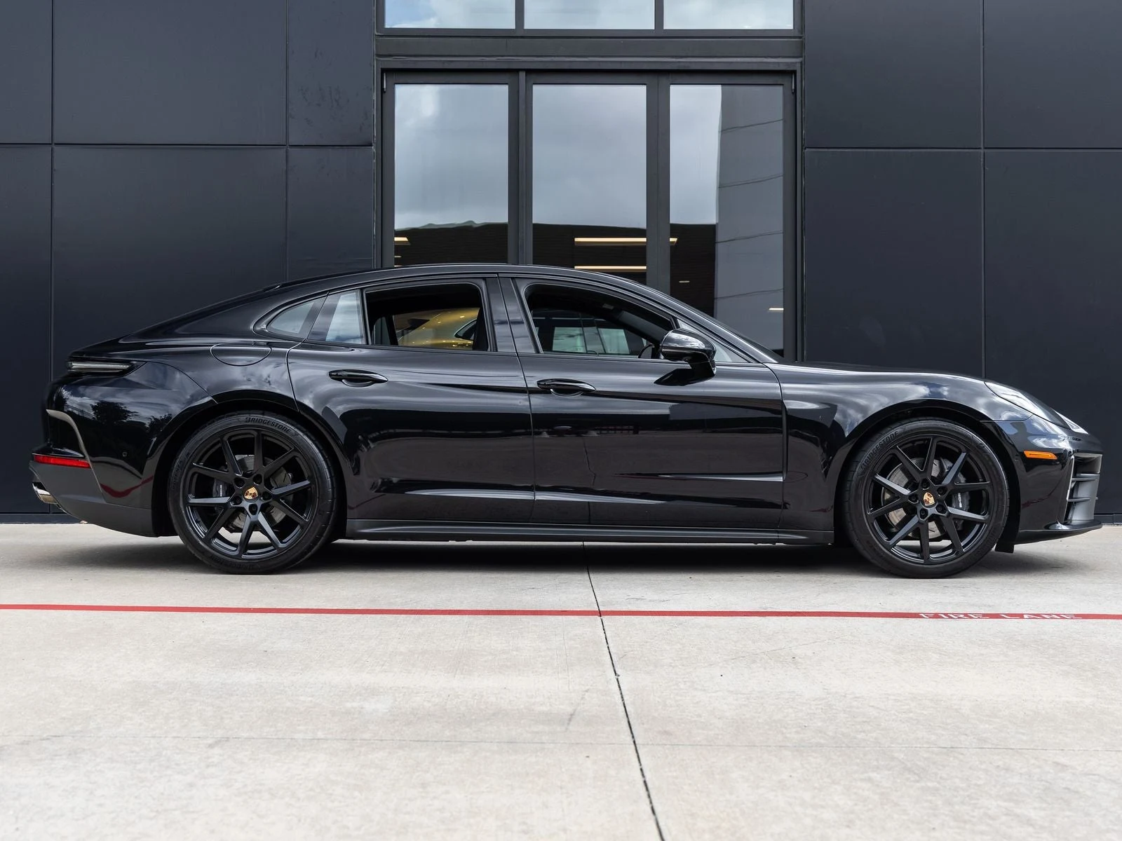 2025 Porsche Panamera (976), 12/20
