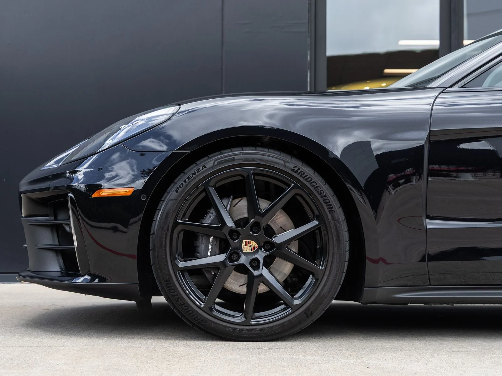 2025 Porsche Panamera (976), 14/20