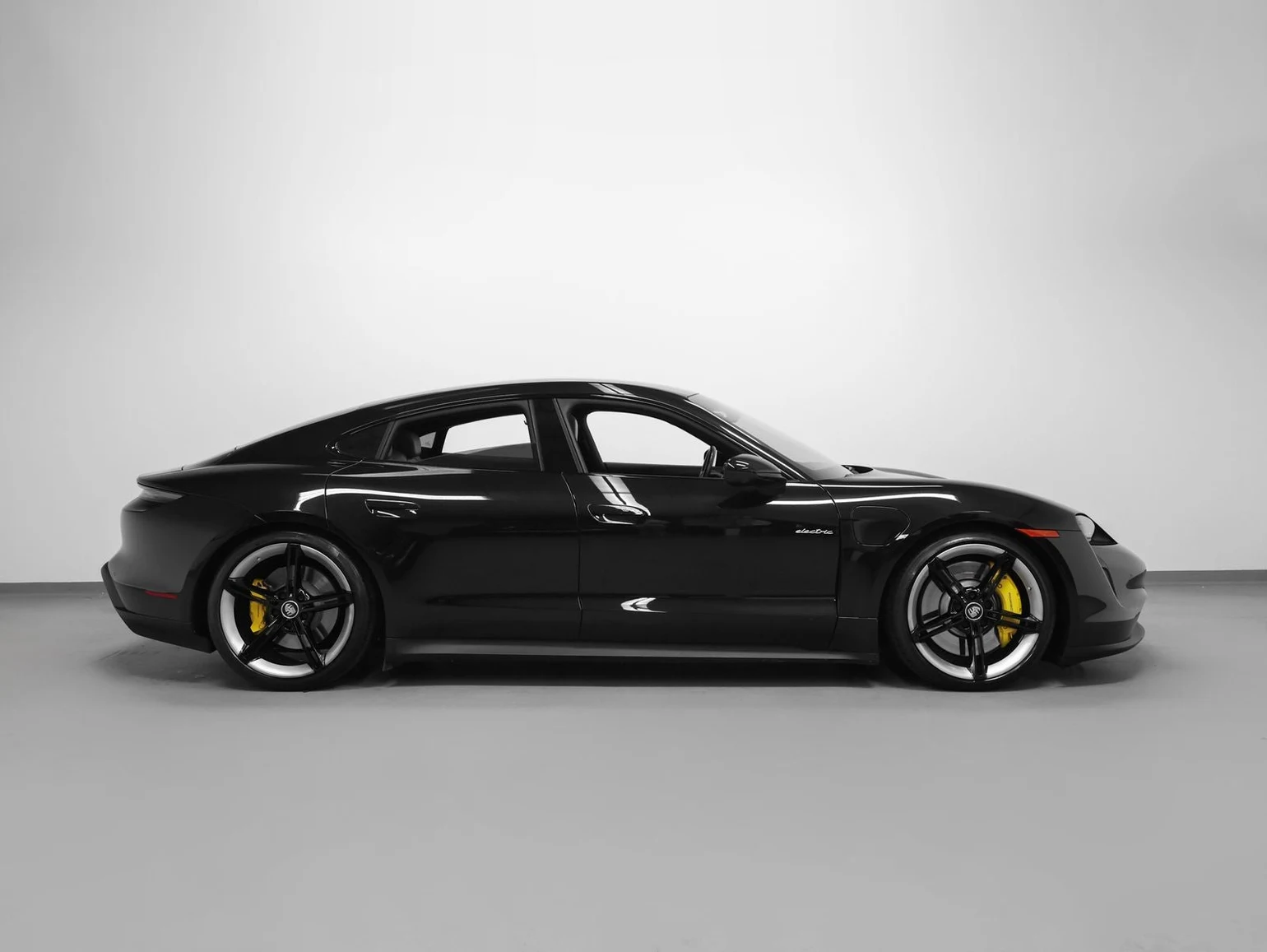 2024 Porsche Taycan 4S (Original Version), 12/20