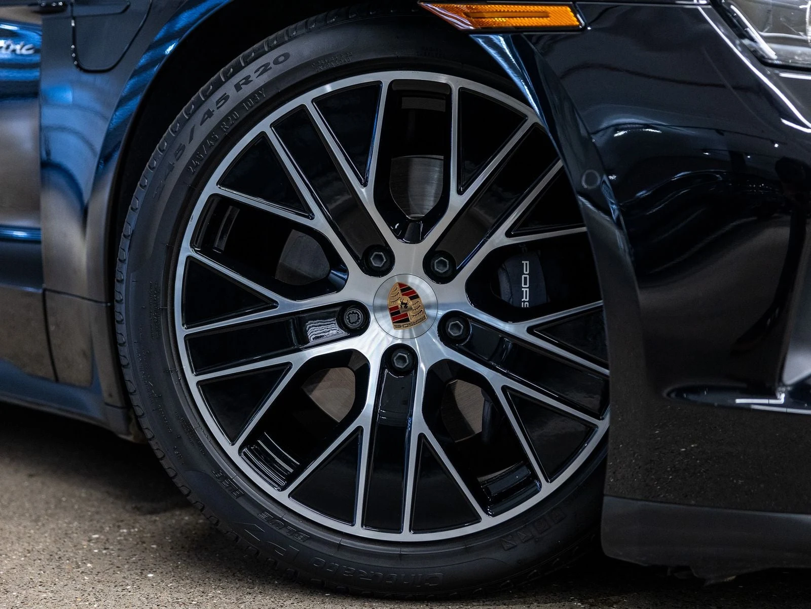 2025 Porsche Taycan Sedan (2025 Update), 19/20