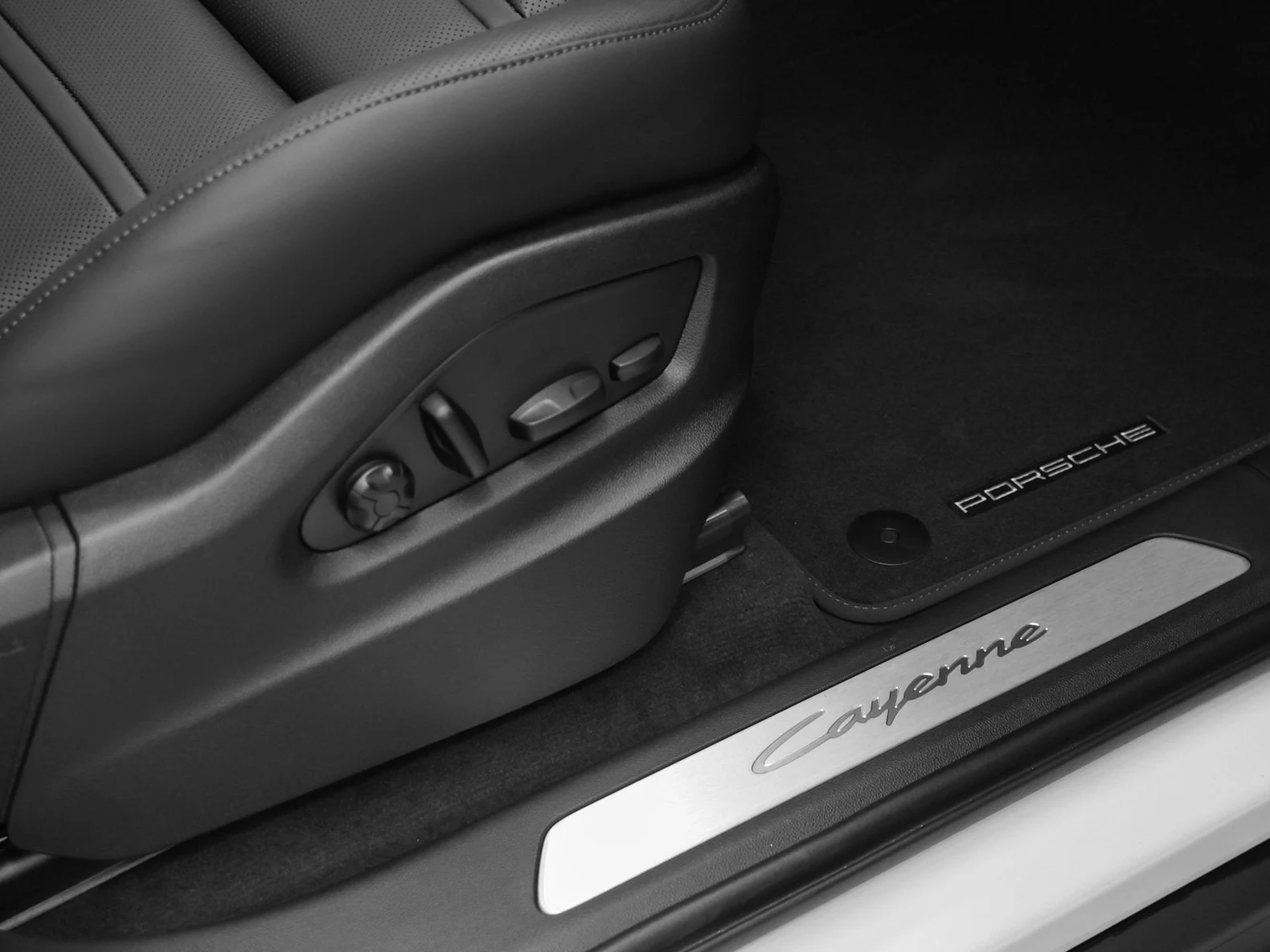 2026 Porsche Cayenne (3rd Generation), 18/20