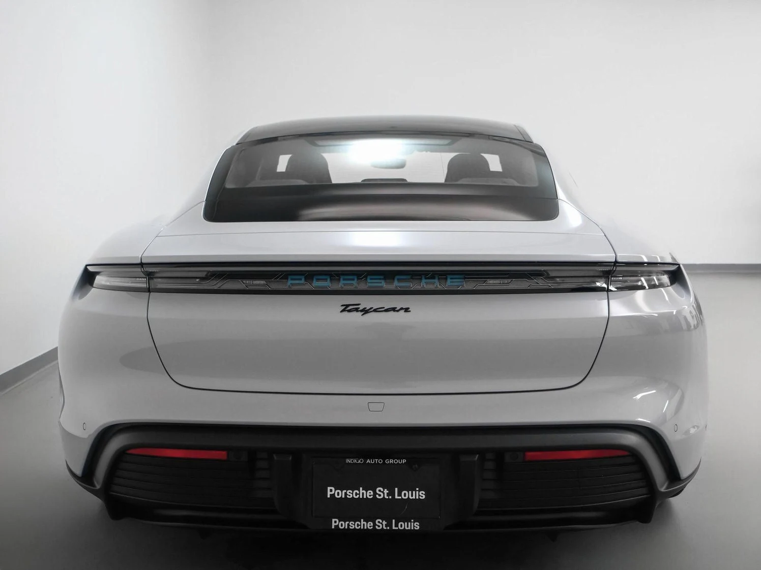2025 Porsche Taycan Sedan (2025 Update), 11/20