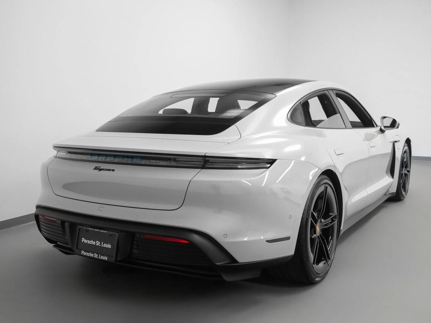 2025 Porsche Taycan Sedan (2025 Update), 12/20