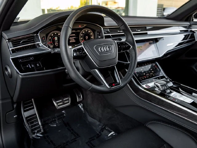 2025 Audi S8 quattro (D5), 18/20