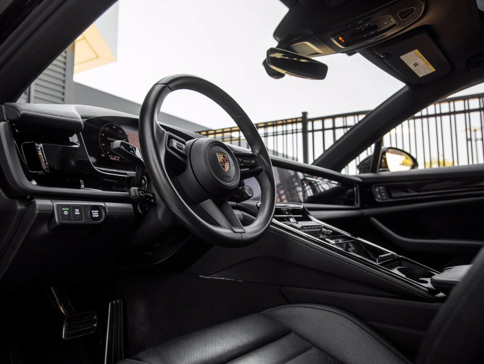 2025 Porsche Panamera (976), 4/20