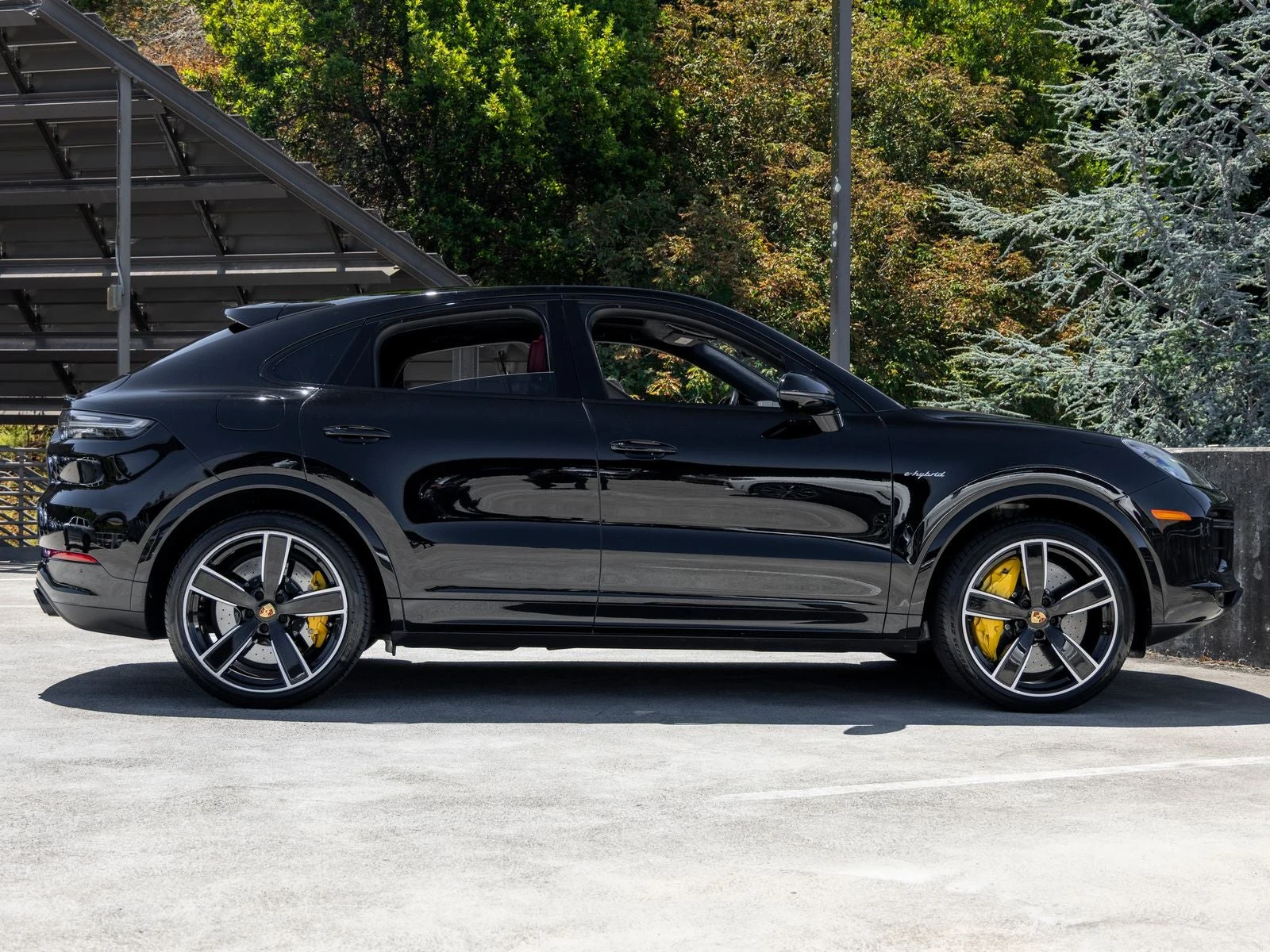 2022 Porsche Cayenne Turbo S E-Hybrid Coupé (3rd Generation), 12/20