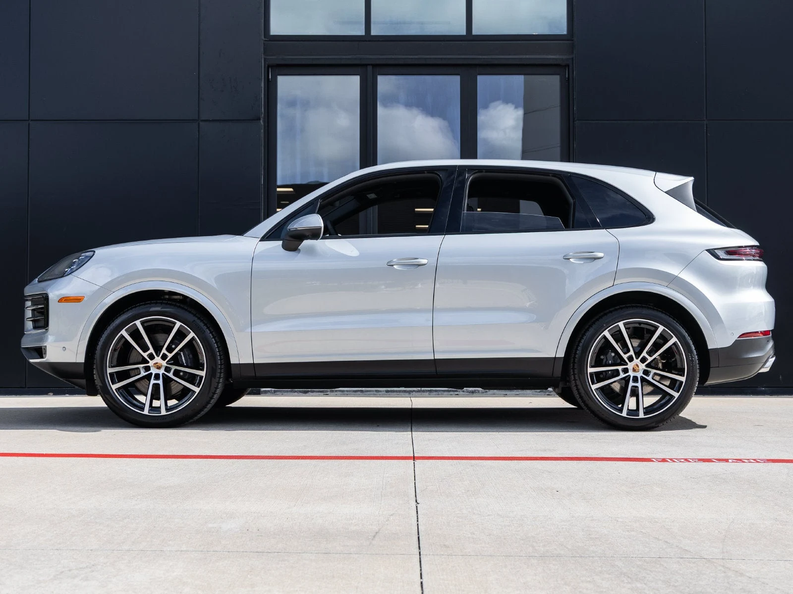 2026 Porsche Cayenne (3rd Generation), 2/20