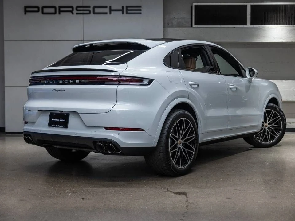 2026 Porsche Cayenne Coupé (3rd Generation), 16/20