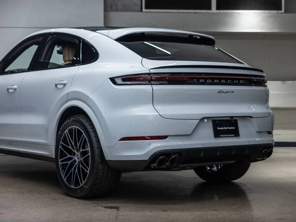 2026 Porsche Cayenne Coupé (3rd Generation), 18/20