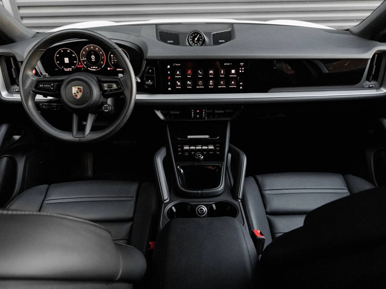 2025 Porsche Cayenne Coupé (3rd Generation), 16/20
