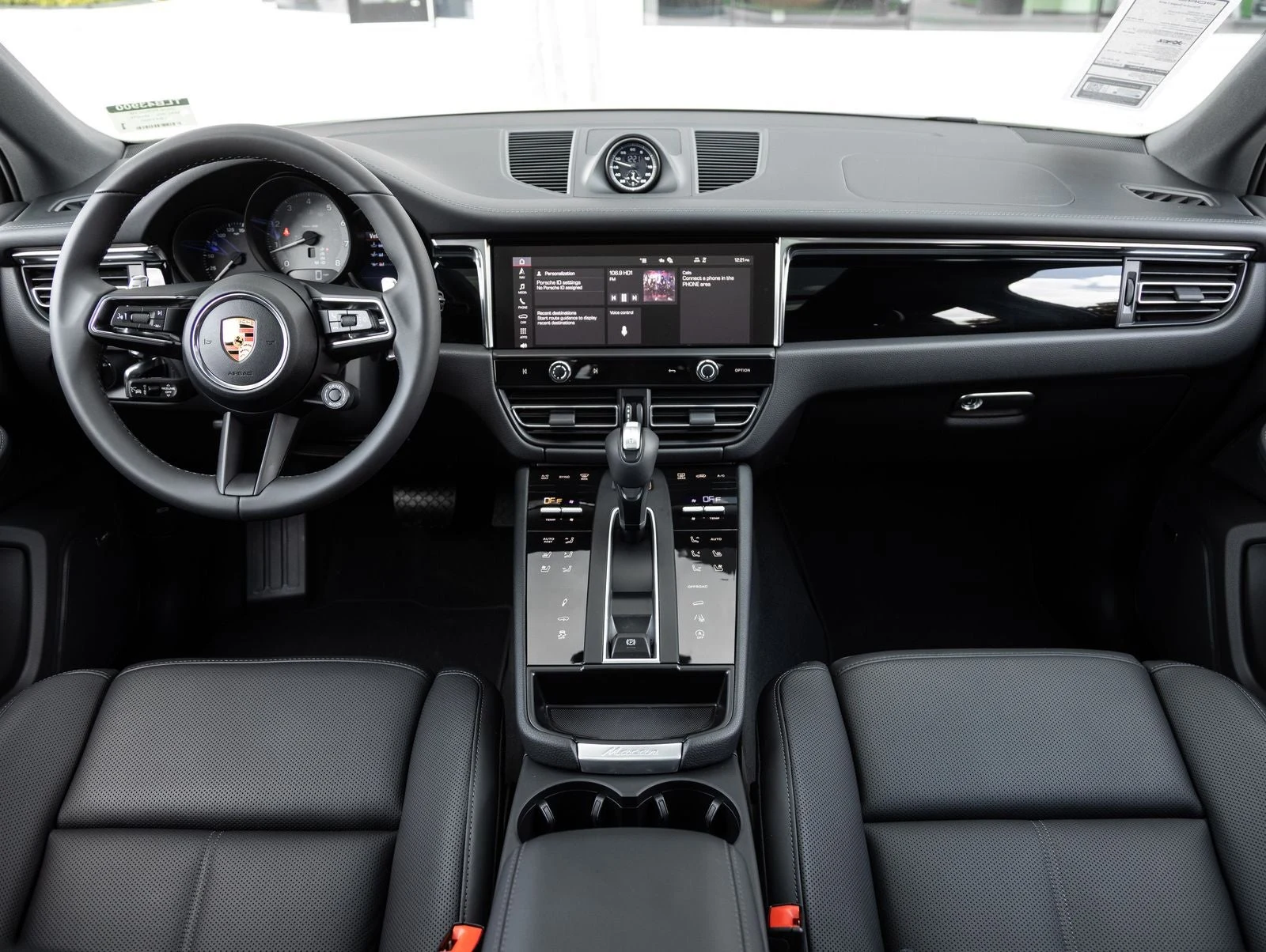 2026 Porsche Macan S (95B), 12/20