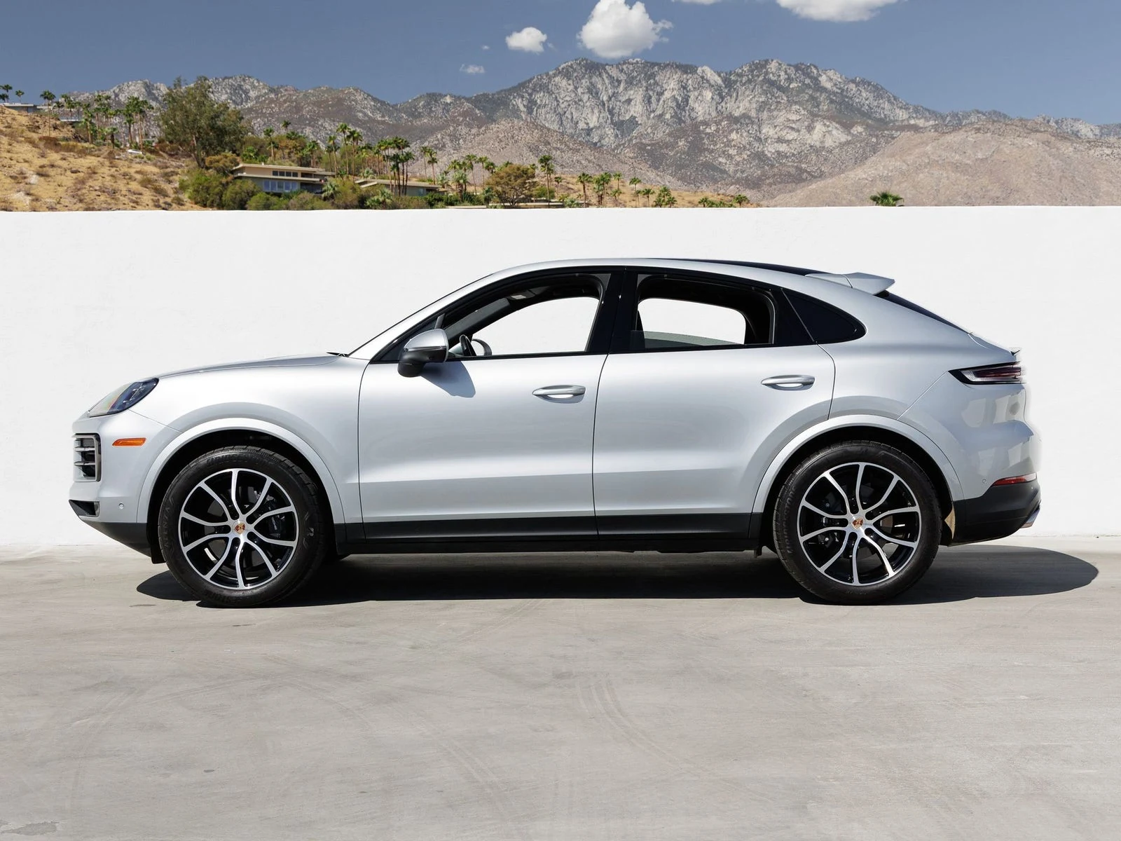 2025 Porsche Cayenne Coupé (3rd Generation), 2/20