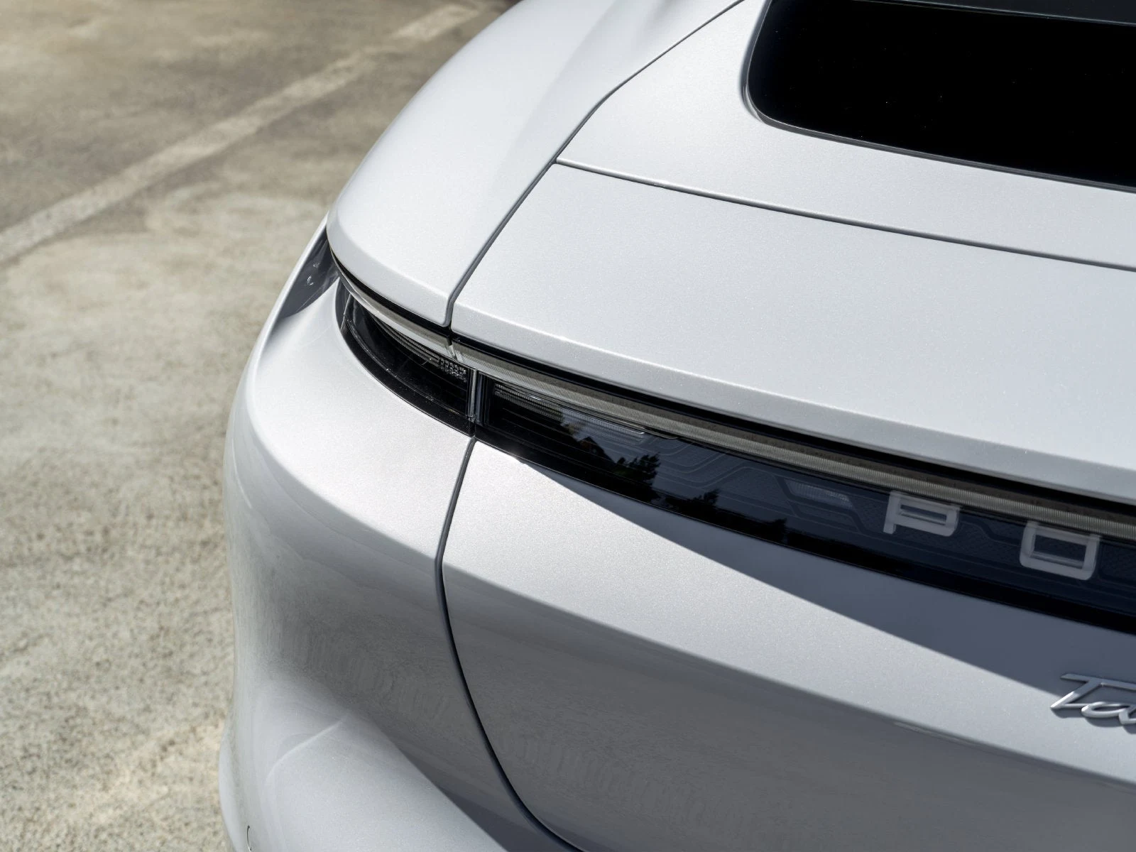 2022 Porsche Taycan Turbo (Original Version), 18/20