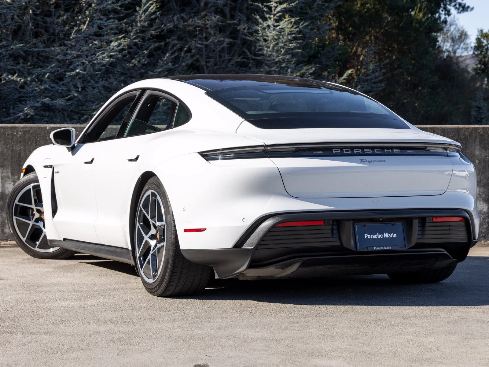2025 Porsche Taycan Sedan (2025 Update), 3/20