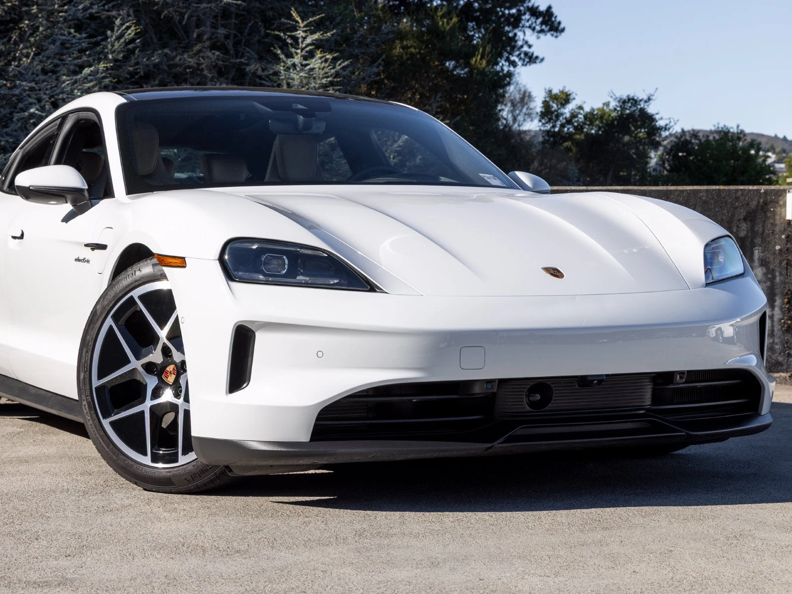 2025 Porsche Taycan Sedan (2025 Update), 9/20