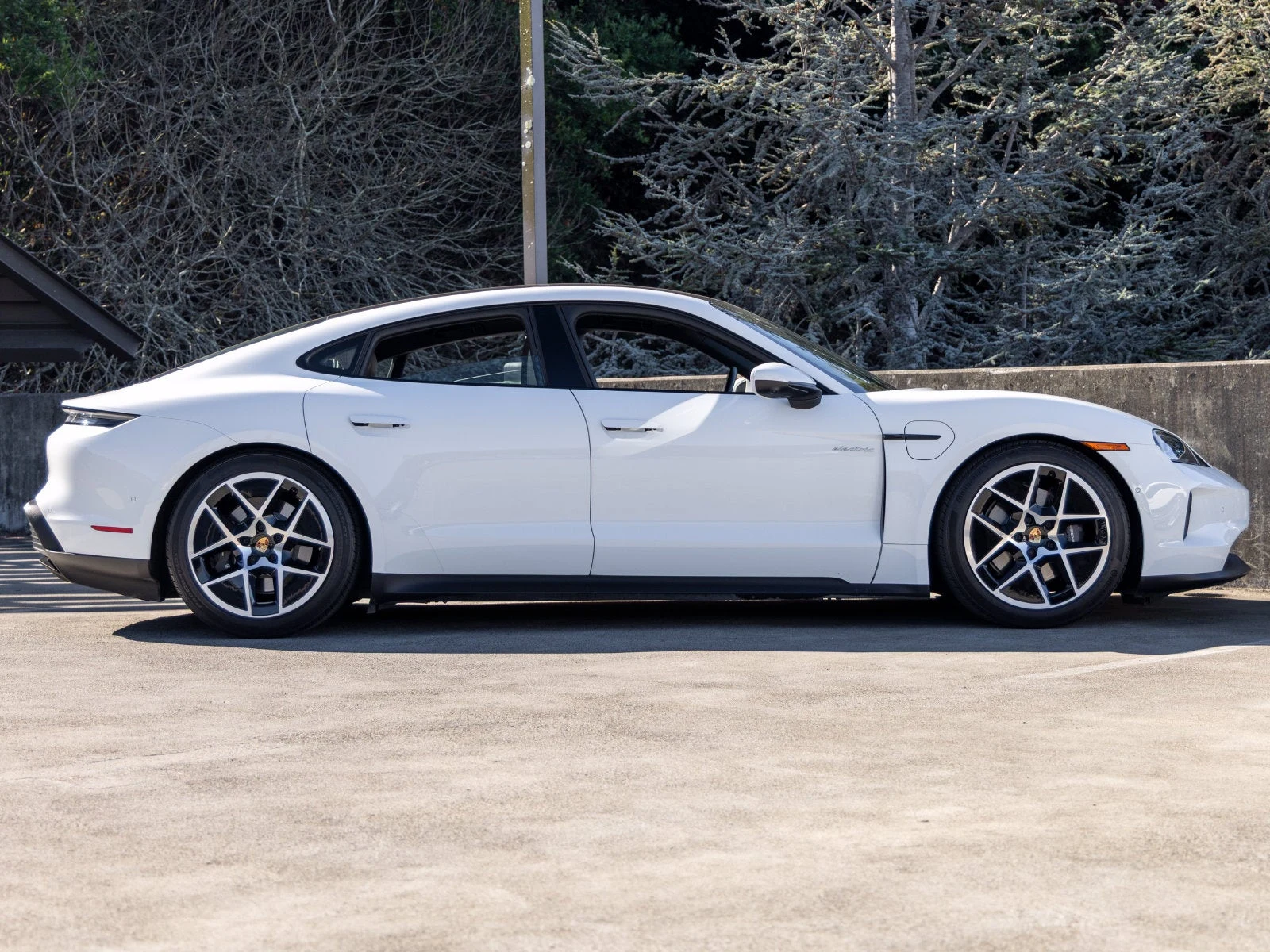 2025 Porsche Taycan Sedan (2025 Update), 12/20