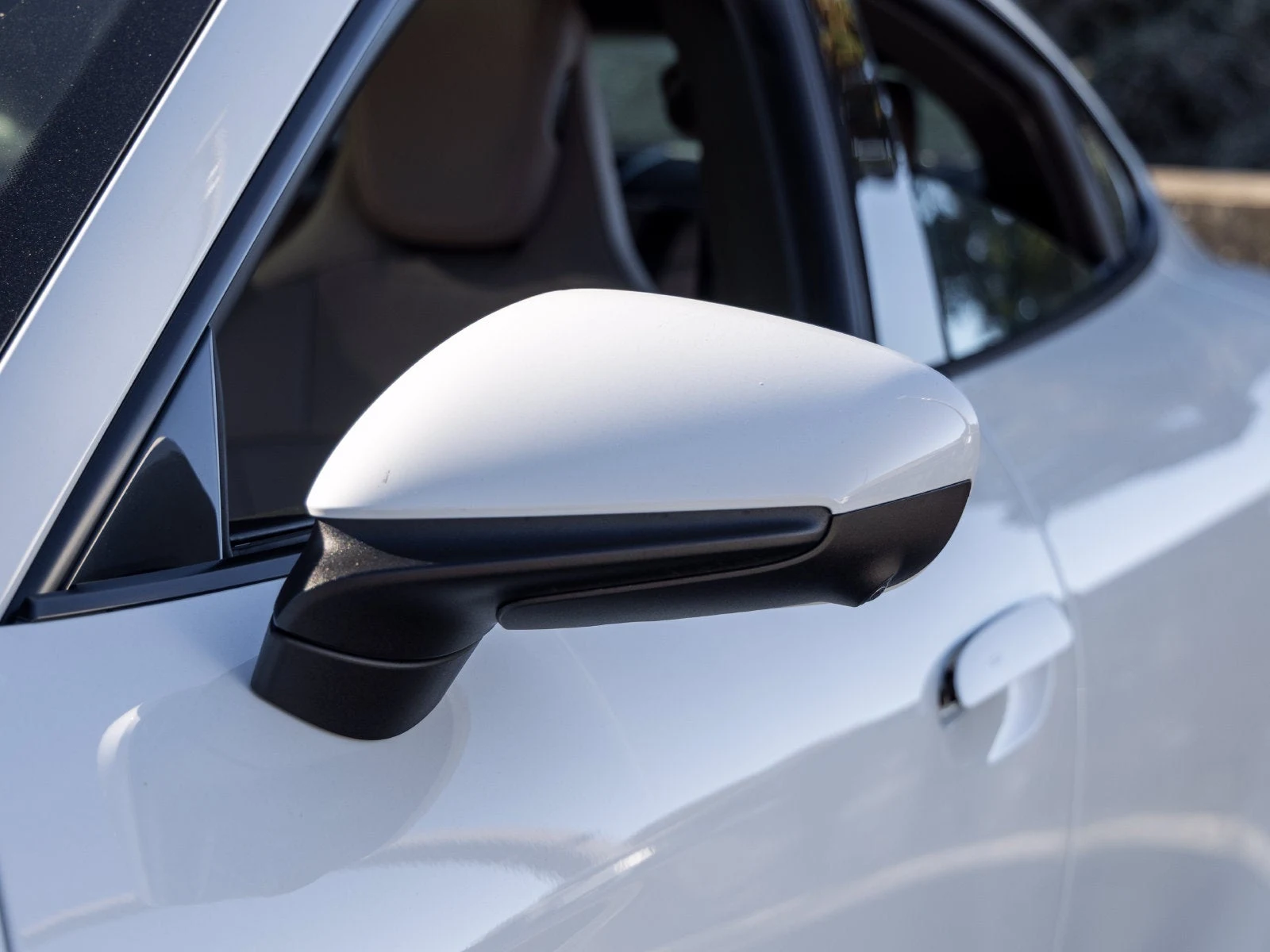 2025 Porsche Taycan Sedan (2025 Update), 18/20