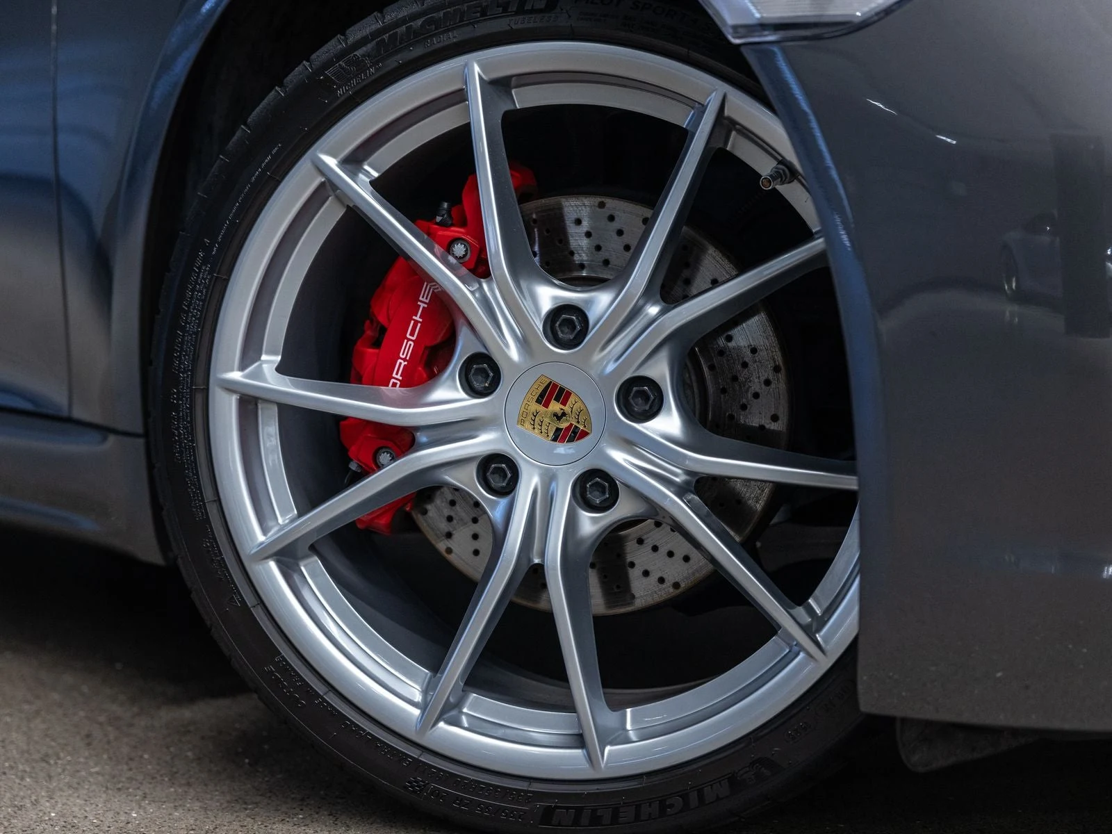 2024 Porsche 718 Cayman S, 16/20