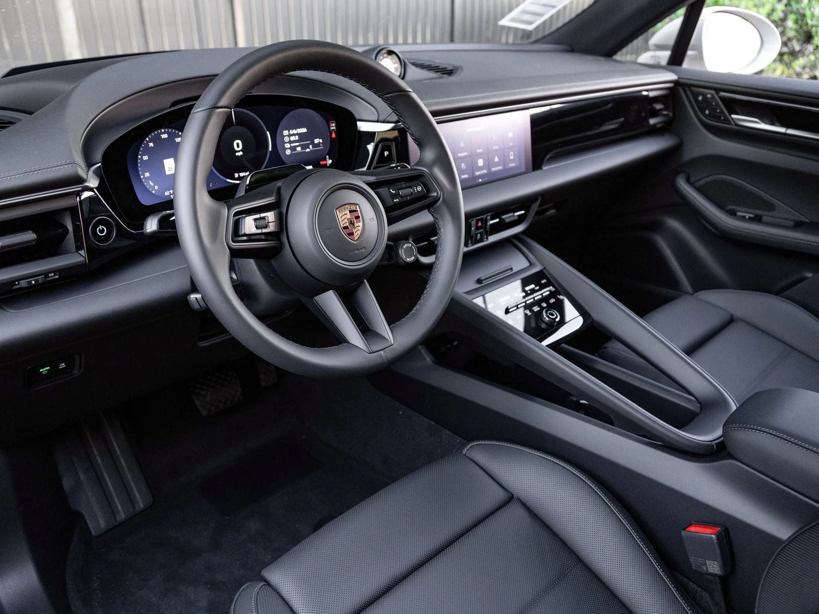 2026 Porsche Macan 4 Electric (XAB), 4/20