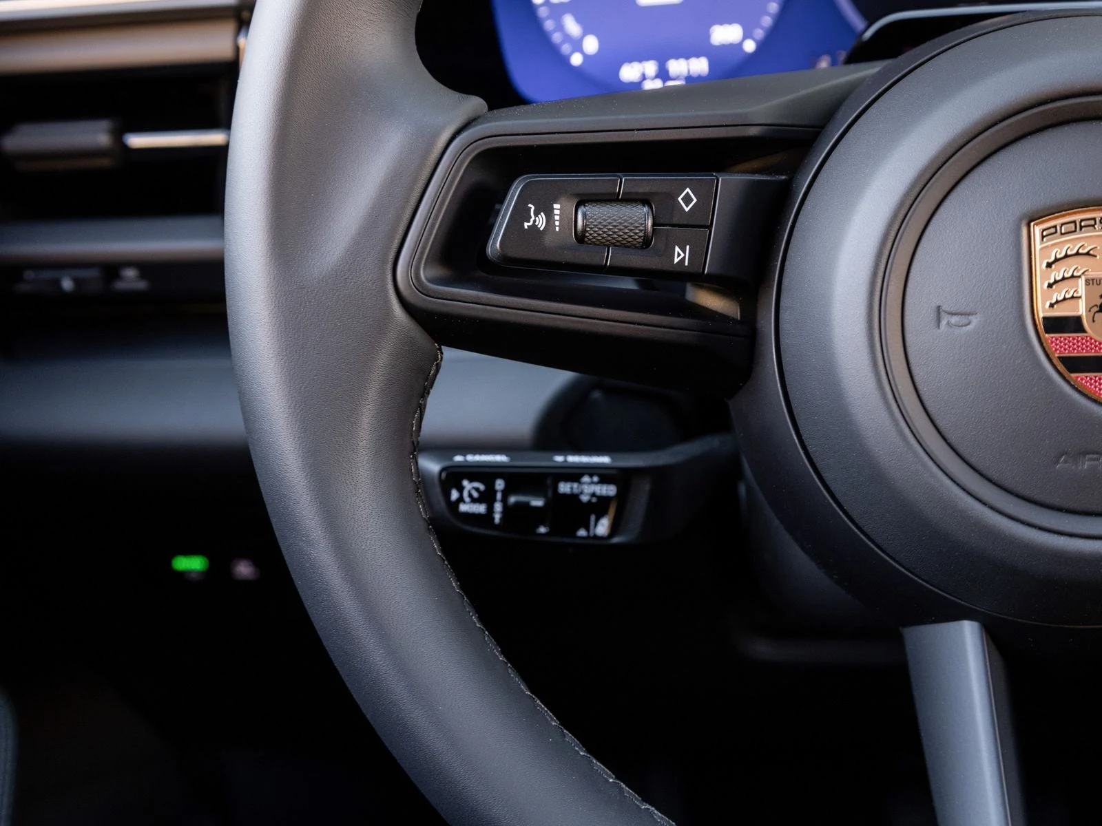 2026 Porsche Macan 4 Electric (XAB), 15/20