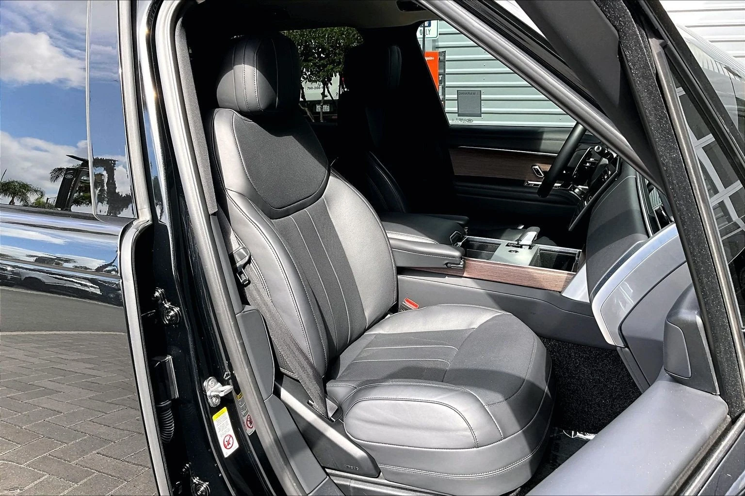 2025 Land Rover Range Rover SE Plug-in Hybrid (L460), 7/20